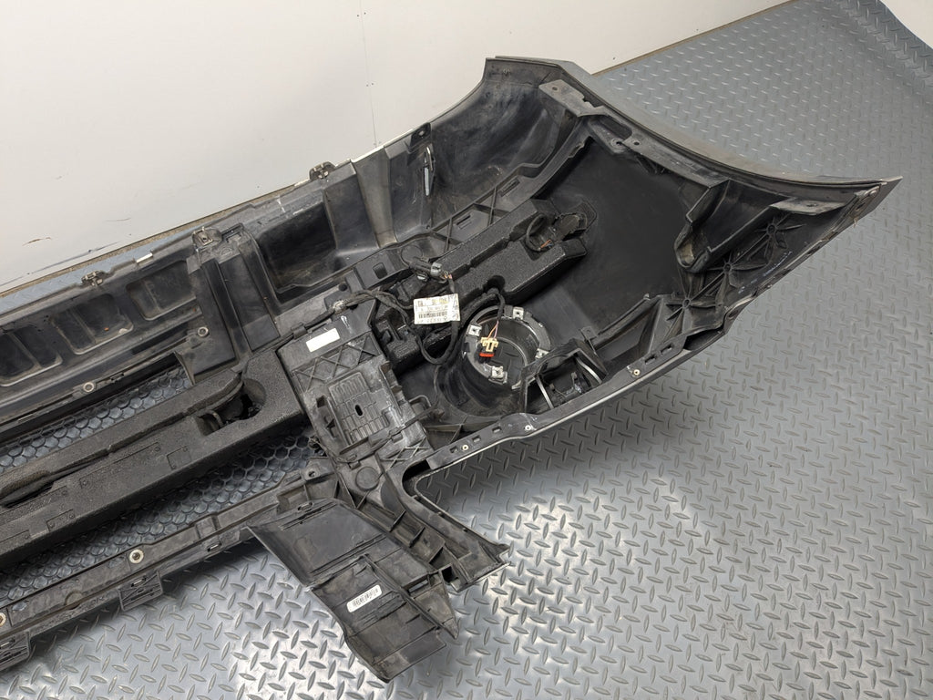 2009 - 2011 OEM MERCEDES-BENZ ML63 FRONT BUMPER COVER ASSEMBLY SILVER