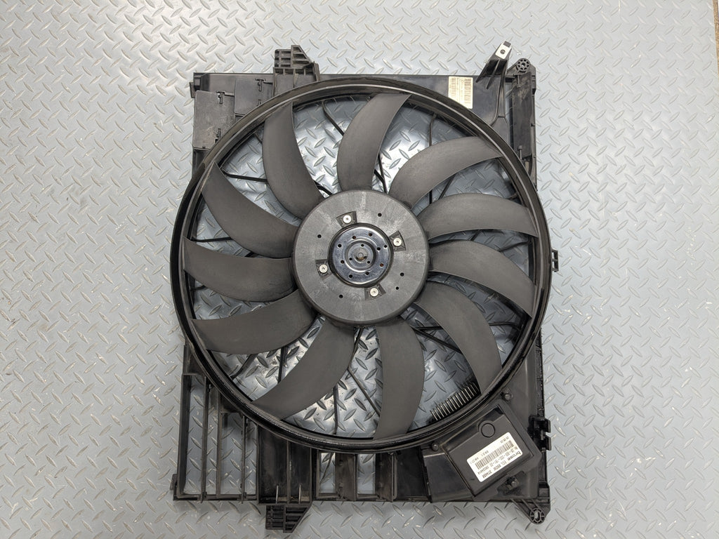 2009 - 2011 OEM MERCEDES-BENZ ML63 ENGINE RADIATOR COOLING FAN MOTOR