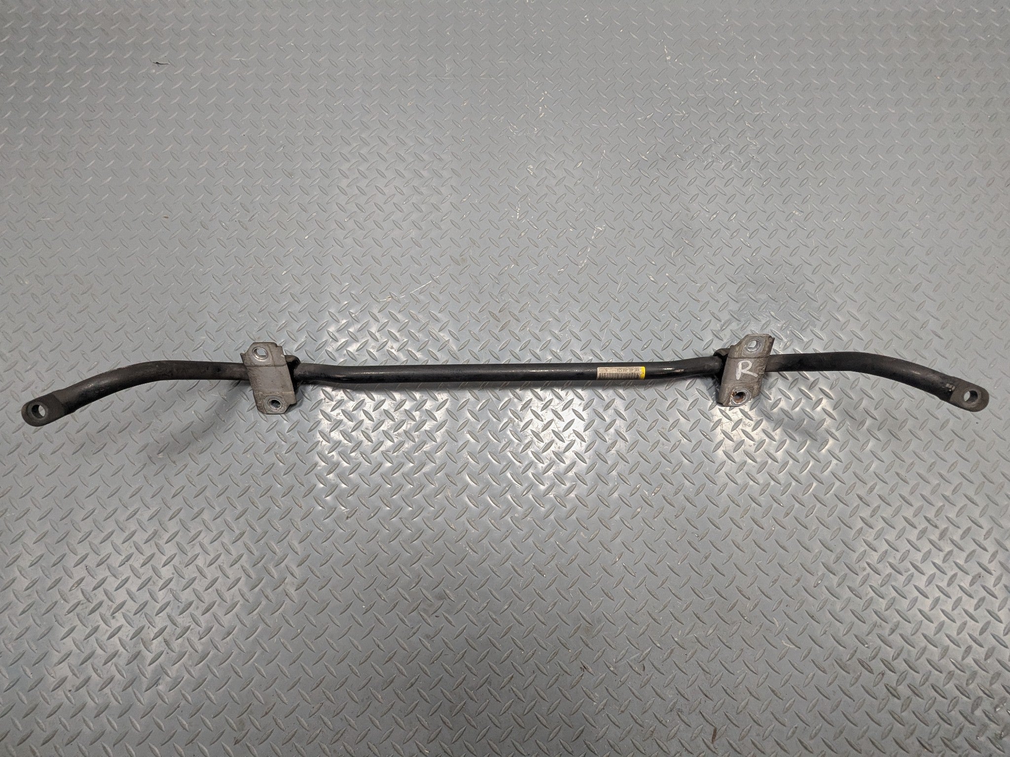 2009 - 2011 OEM MERCEDES-BENZ ML63 REAR STABILIZER ANTI ROLL SWAY BAR