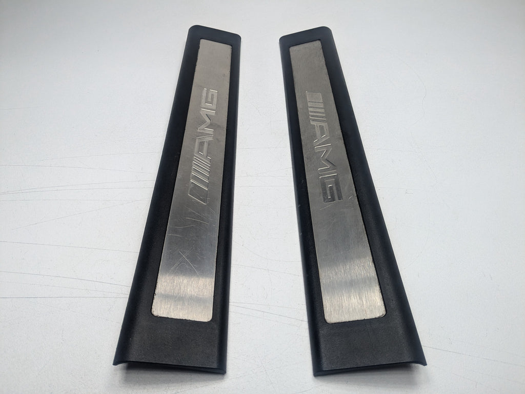 2009 - 2011 OEM MERCEDES-BENZ ML63 LEFT AND RIGHT DOOR SILL PLATE SET