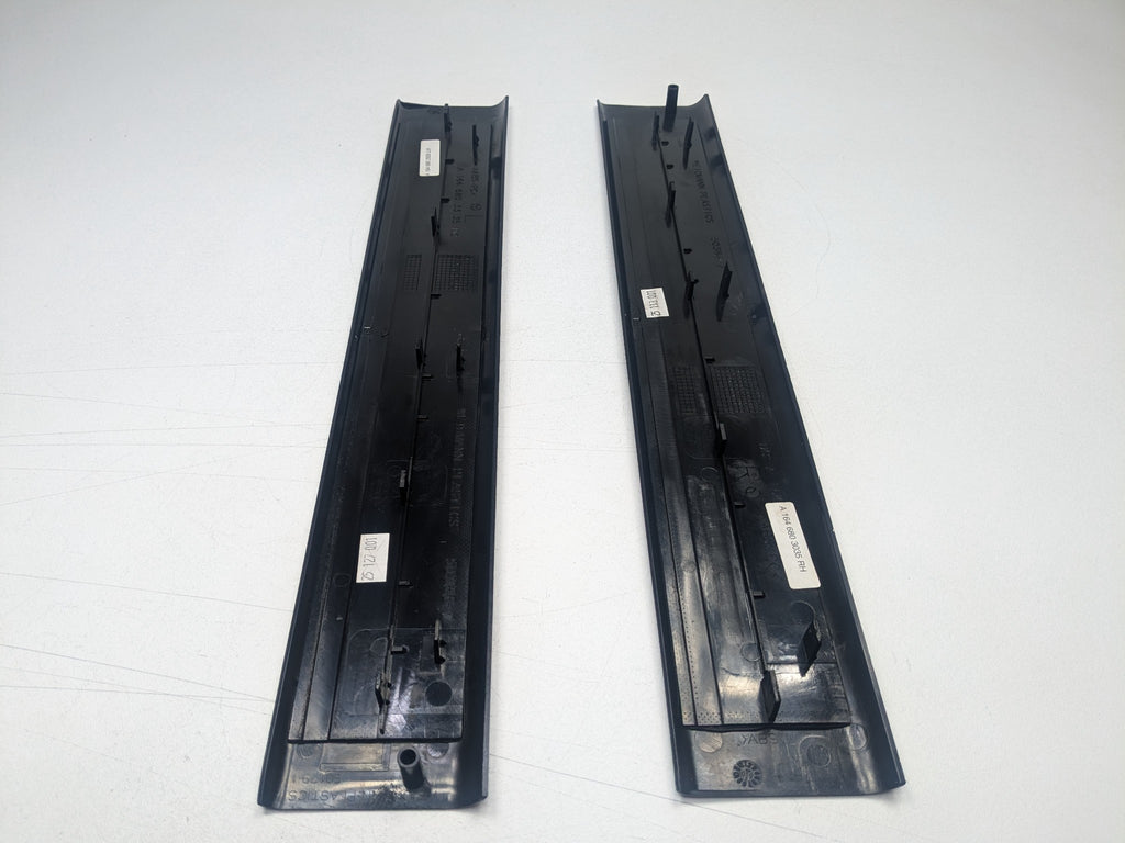 2009 - 2011 OEM MERCEDES-BENZ ML63 LEFT AND RIGHT DOOR SILL PLATE SET