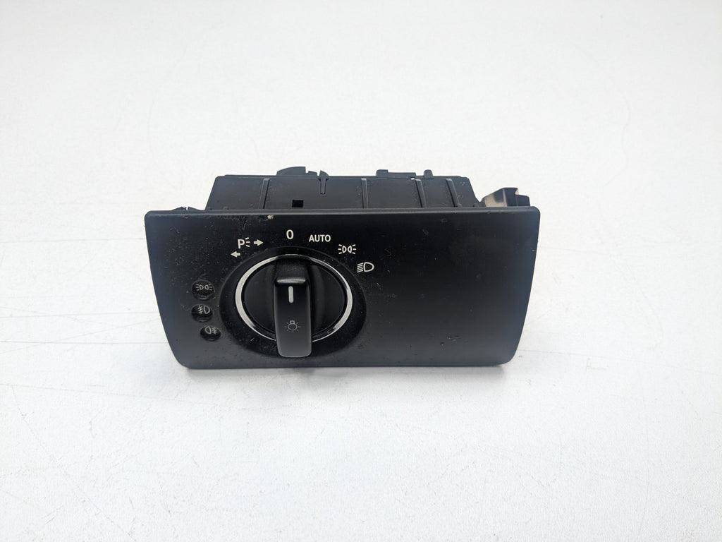 2009 - 2011 OEM MERCEDES-BENZ ML63 FRONT HEADLIGHT CONTROL SWITCH MODULE