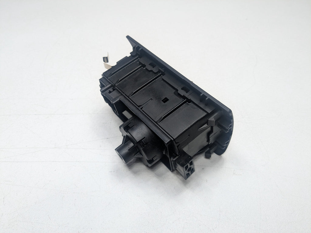 2009 - 2011 OEM MERCEDES-BENZ ML63 FRONT HEADLIGHT CONTROL SWITCH MODULE