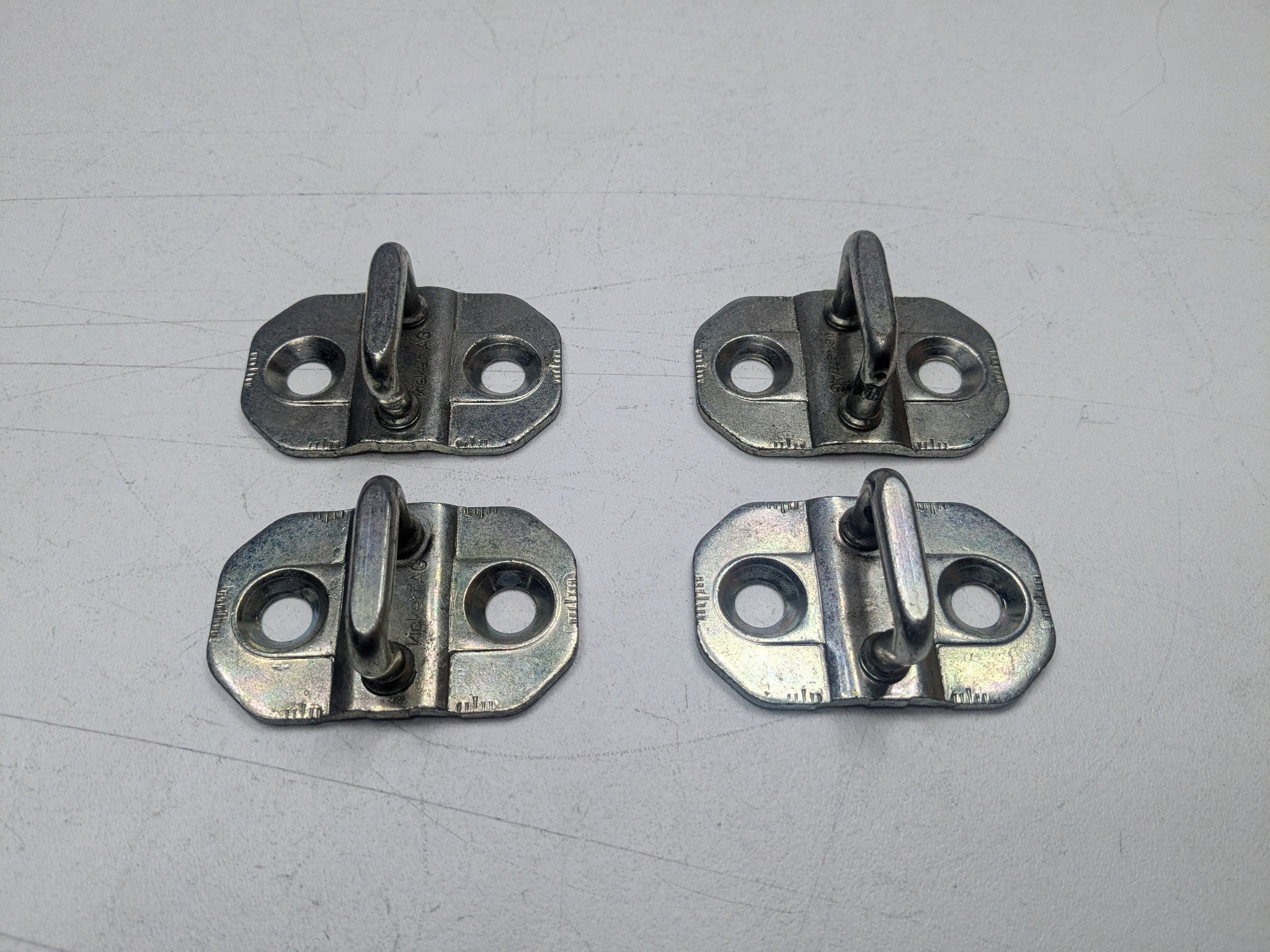 2009 - 2011 OEM MERCEDES-BENZ ML63 LEFT AND RIGHT DOOR LATCH LOCK STRIKER SET