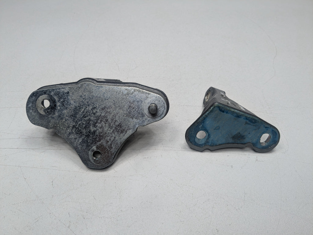 2009 - 2011 OEM MERCEDES-BENZ ML63 FRONT LEFT DRIVER SIDE DOOR HINGE