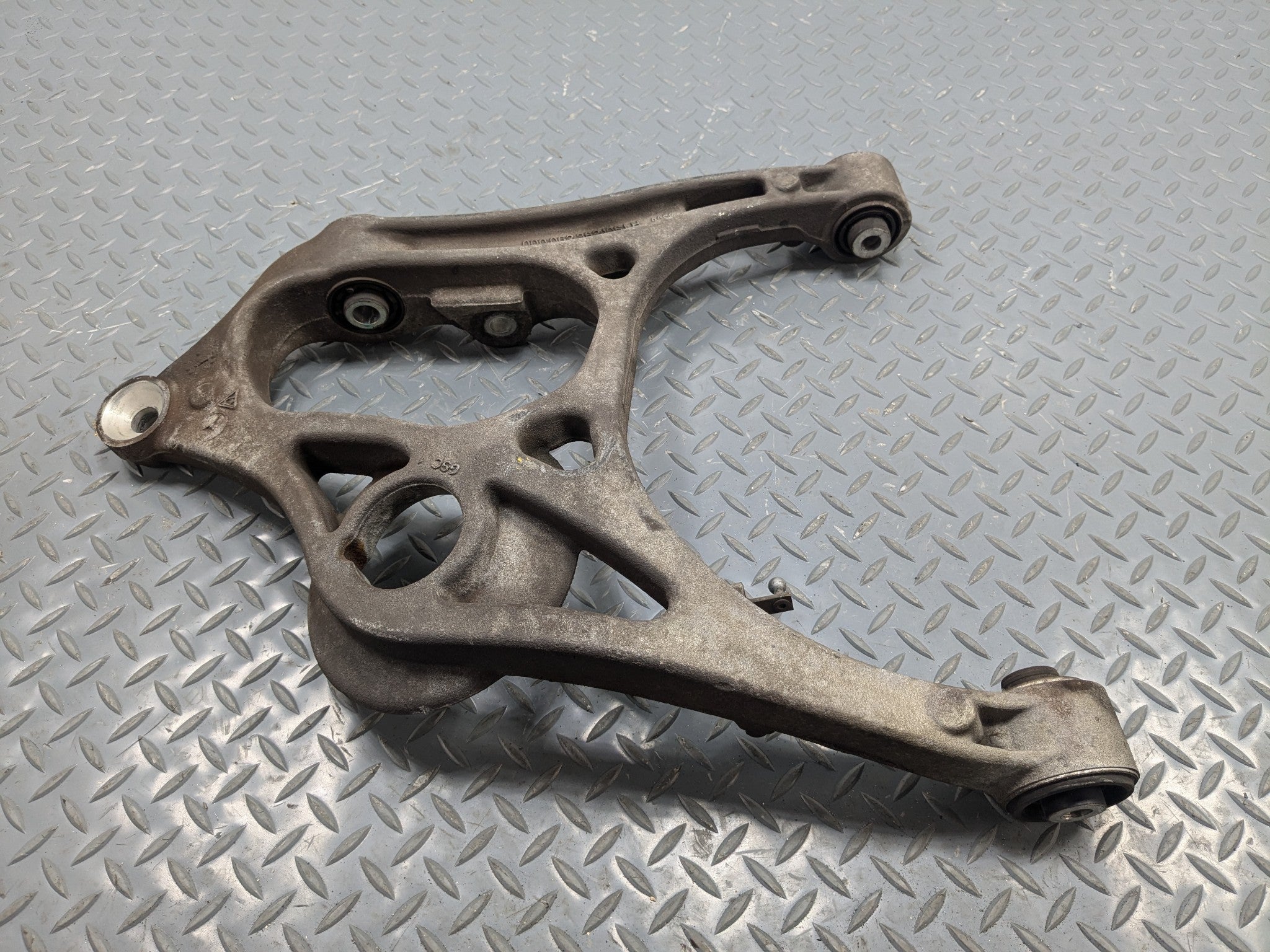2009 - 2011 OEM MERCEDES-BENZ ML63 REAR LEFT DRIVER SIDE LOWER CONTROL ARM