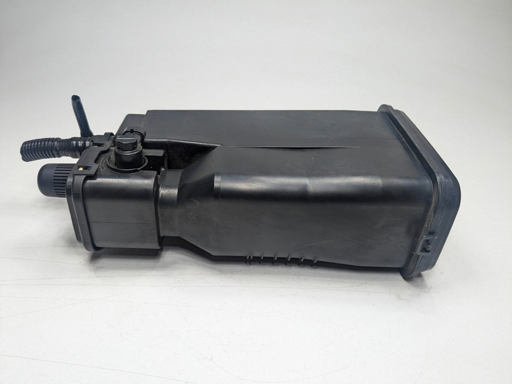2009 - 2011 OEM MERCEDES-BENZ ML63 FUEL VAPOR EVAPORATOR CANISTER