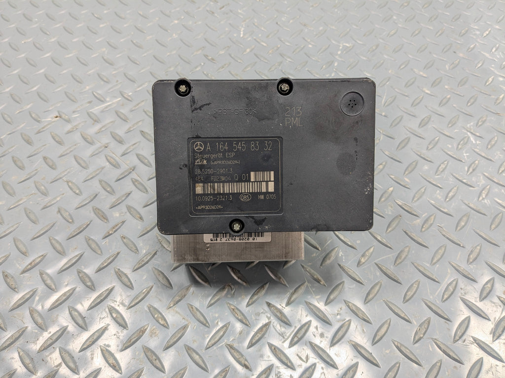 2009 - 2011 OEM MERCEDES-BENZ ML63 ABS ANTI-LOCK BRAKE PUMP CONTROL MODULE