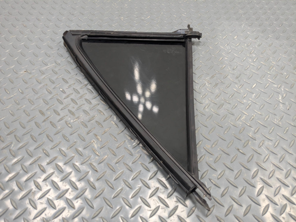 2009 - 2011 OEM MERCEDES-BENZ ML63 REAR RIGHT VENT GLASS WINDOW