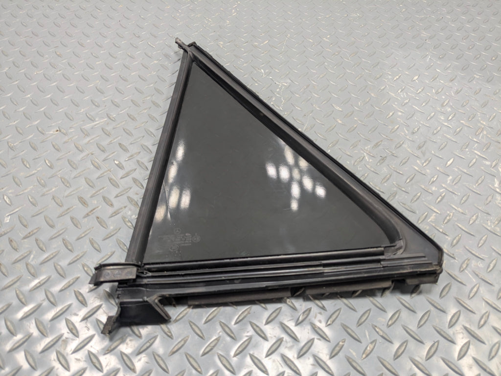 2009 - 2011 OEM MERCEDES-BENZ ML63 REAR RIGHT VENT GLASS WINDOW