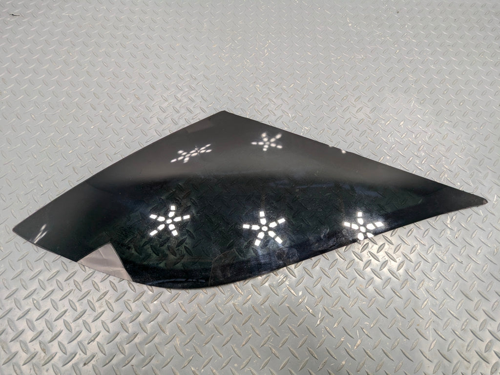 2009 - 2011 OEM MERCEDES-BENZ ML63 REAR RIGHT SIDE QUARTER WINDOW GLASS