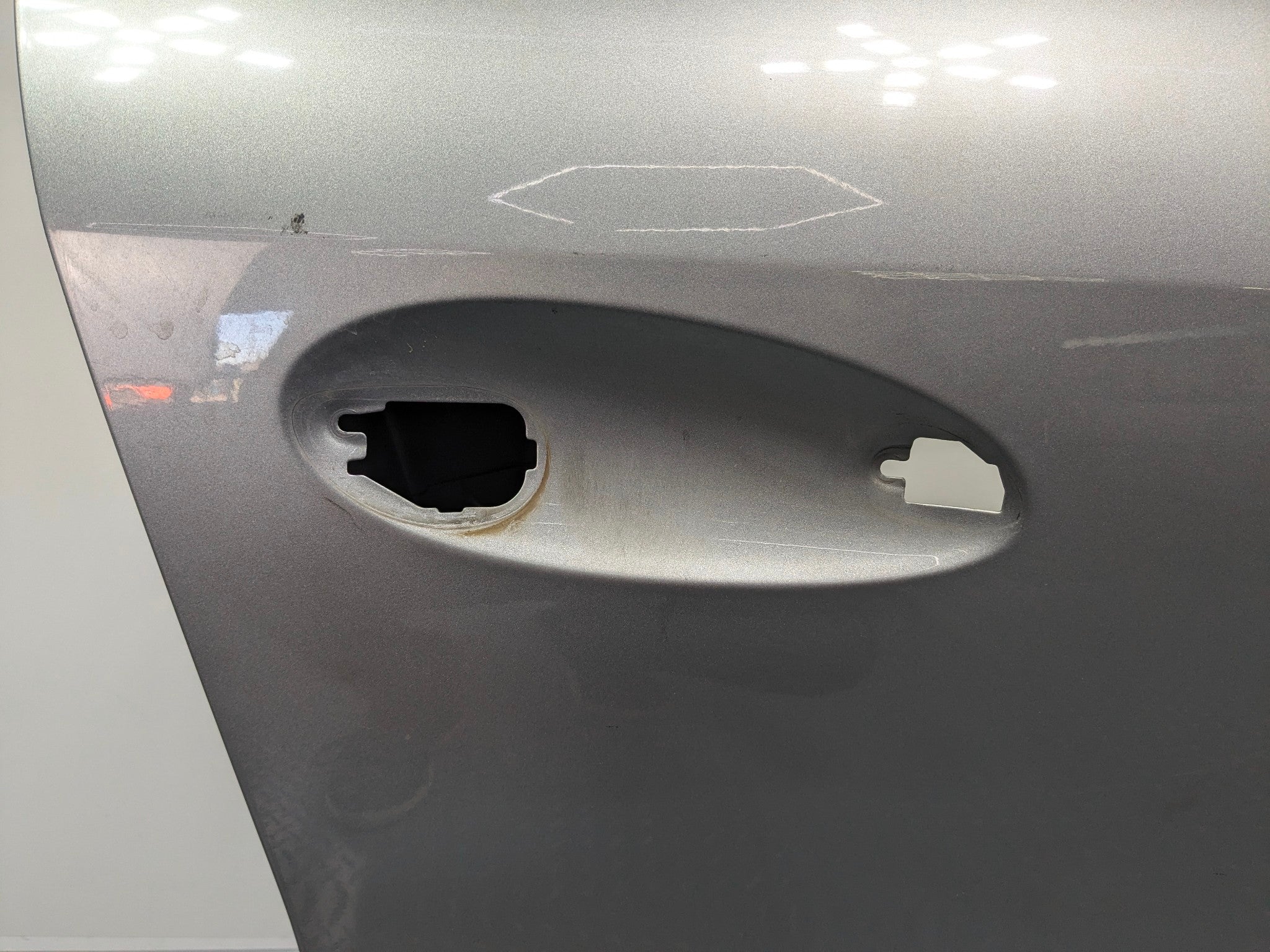 09 - 11 OEM MERCEDES-BENZ ML63 FRONT RIGHT PASSENGER SIDE DOOR SHELL PANEL GRAY