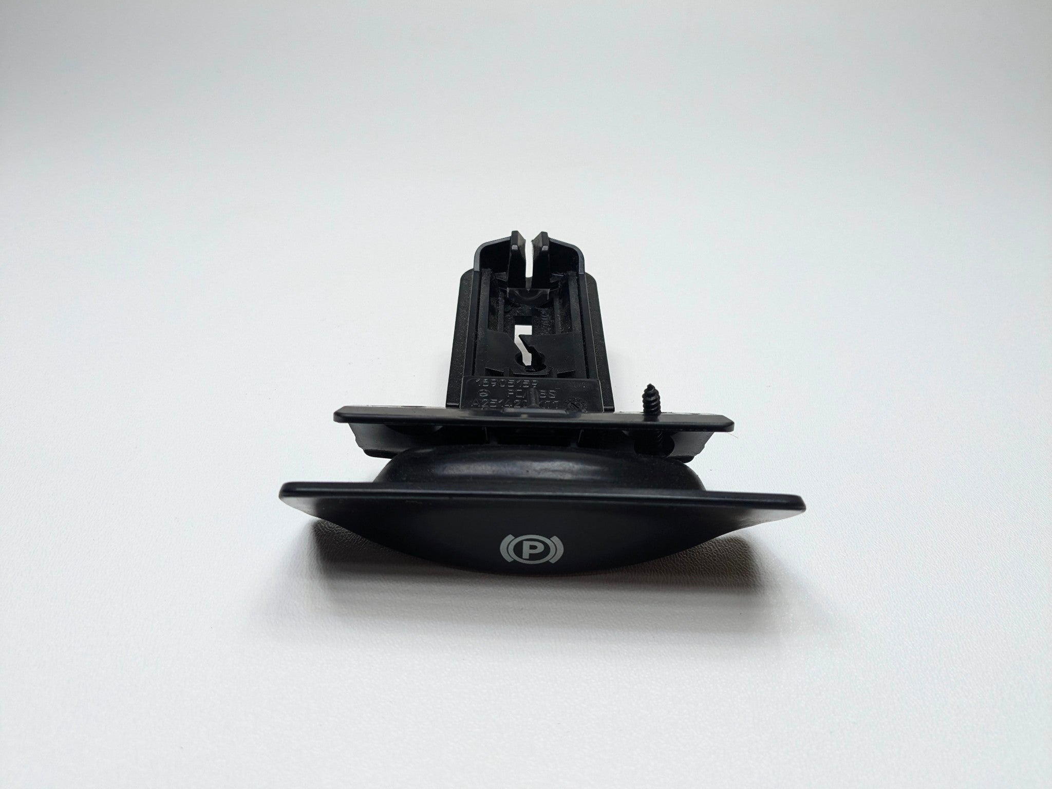 2009 - 2011 OEM MERCEDES-BENZ ML63 PARKING BRAKE RELEASE HANDLE