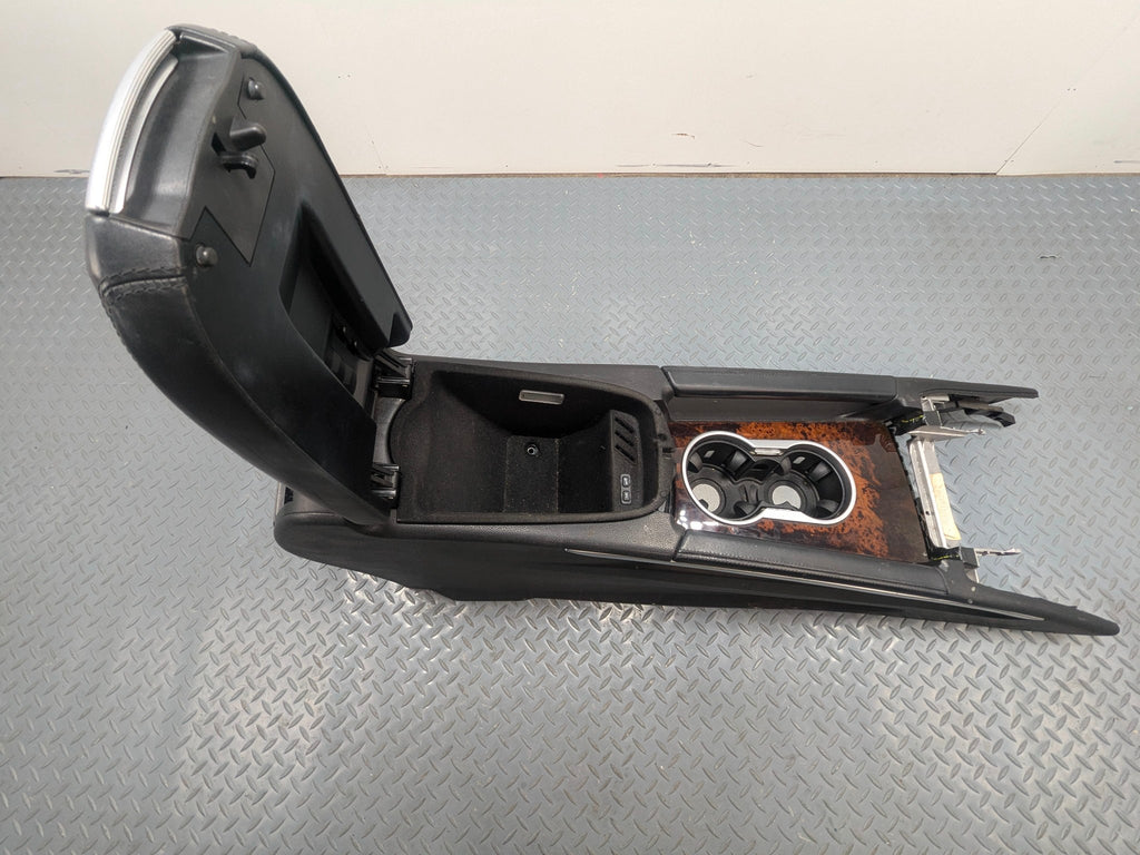 09 - 11 OEM MERCEDES-BENZ ML63 INTERIOR CENTER FLOOR CONSOLE ARMREST ASSEMBLY