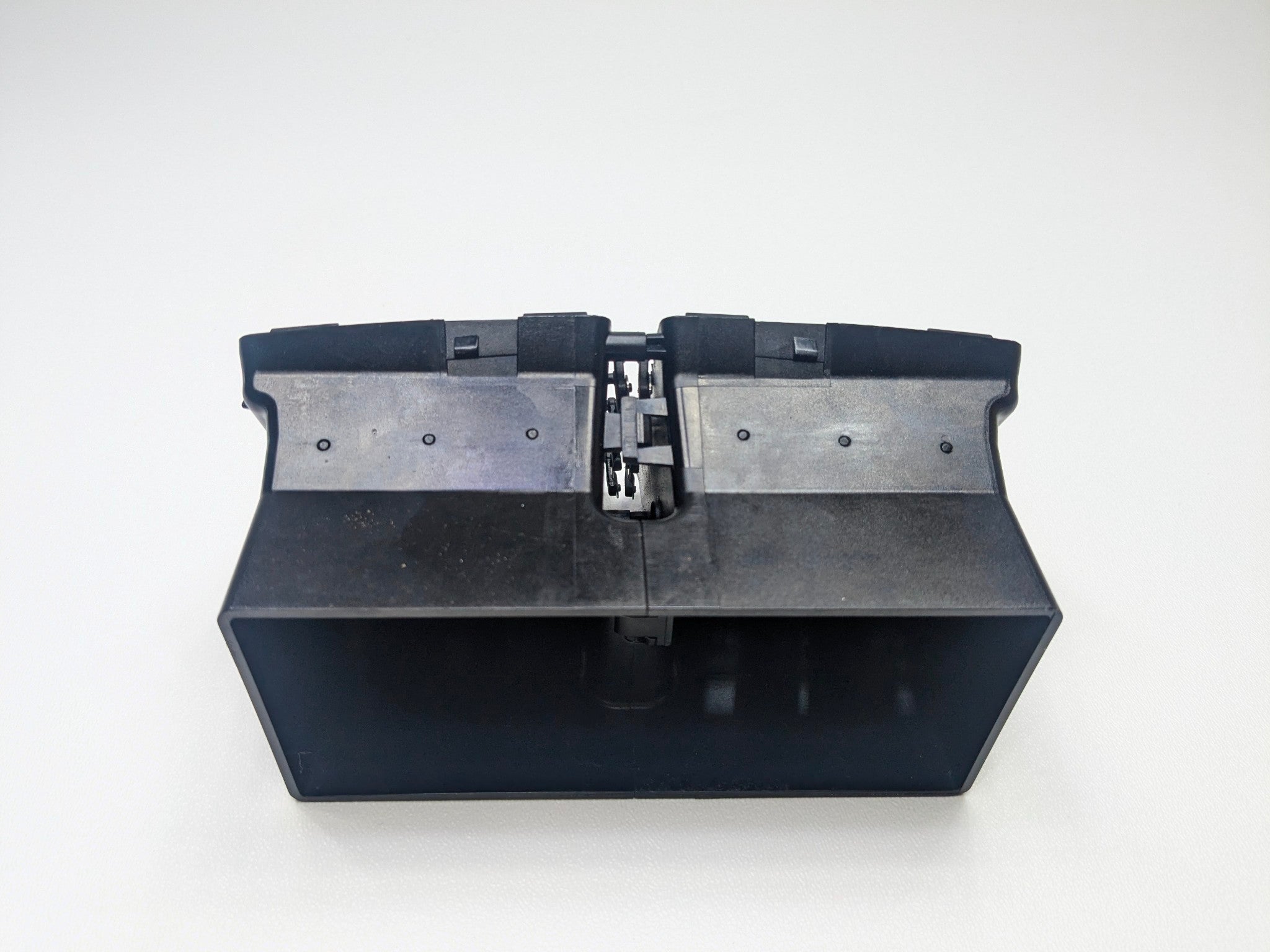 2009 - 2011 OEM MERCEDES-BENZ ML63 REAR CENTER AC CONDITIONING AIR VENT
