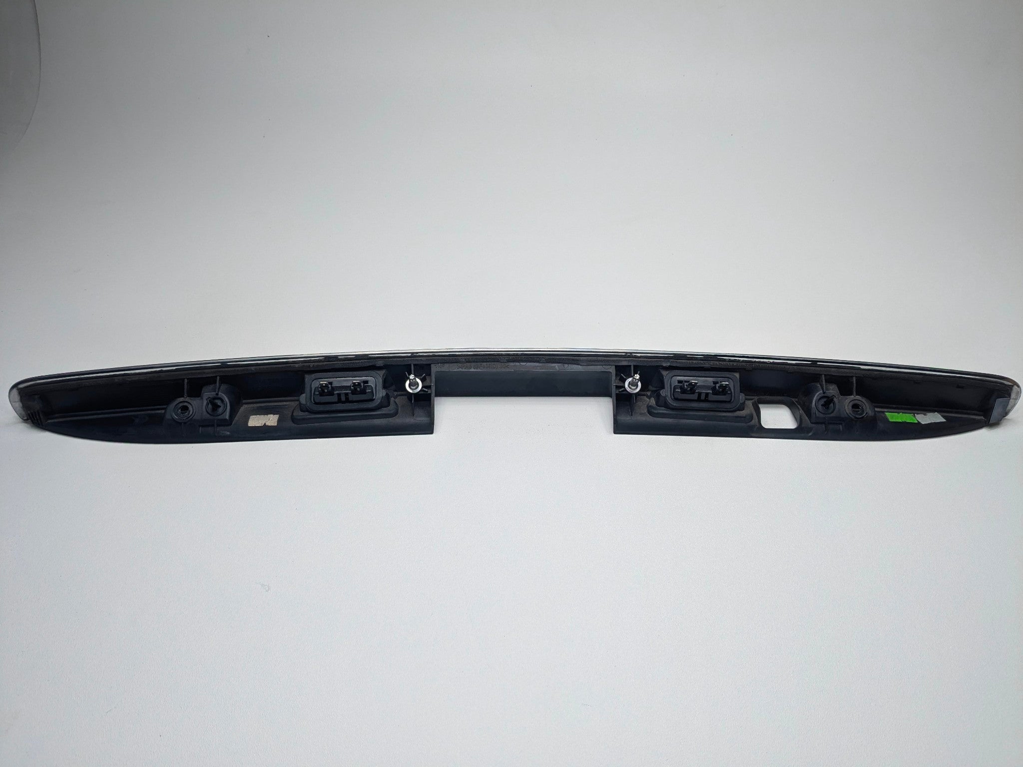 2009 - 2011 OEM MERCEDES-BENZ ML63 TRUNK LID HATCH LATCH HANDLE MOLDING TRIM