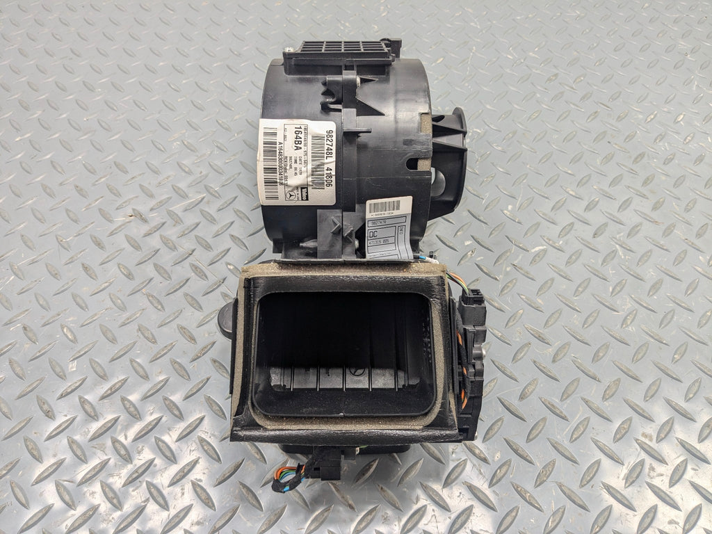 2009 - 2011 OEM MERCEDES-BENZ ML63 AC HEATER BLOWER MOTOR HOUSING