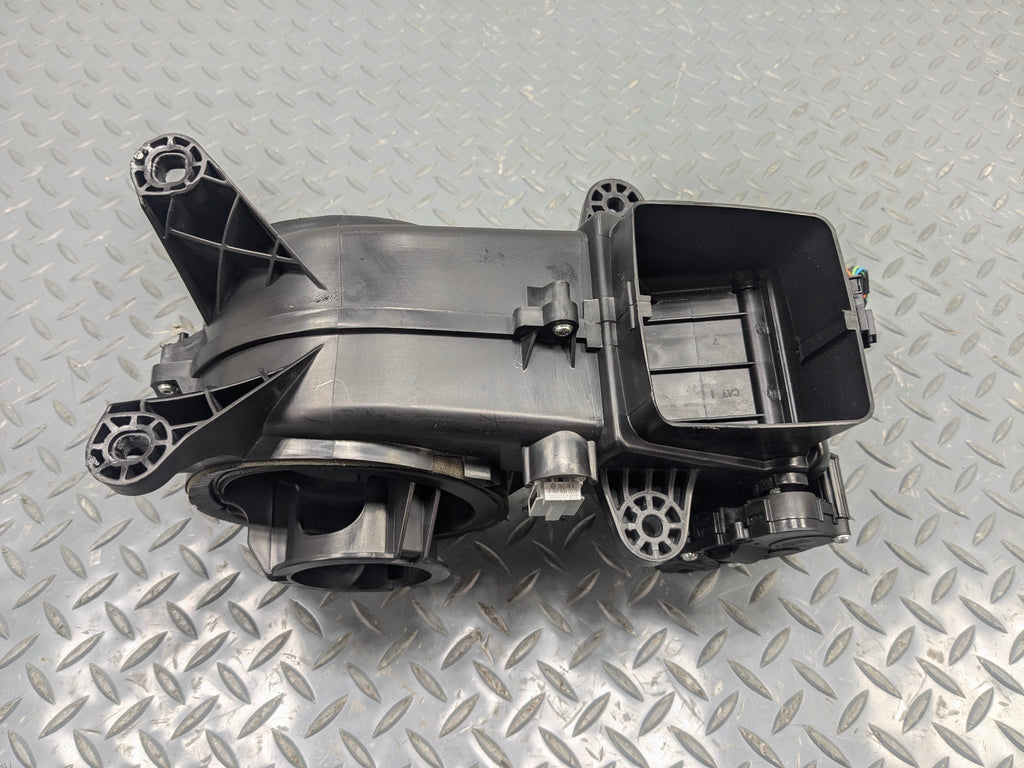 2009 - 2011 OEM MERCEDES-BENZ ML63 AC HEATER BLOWER MOTOR HOUSING