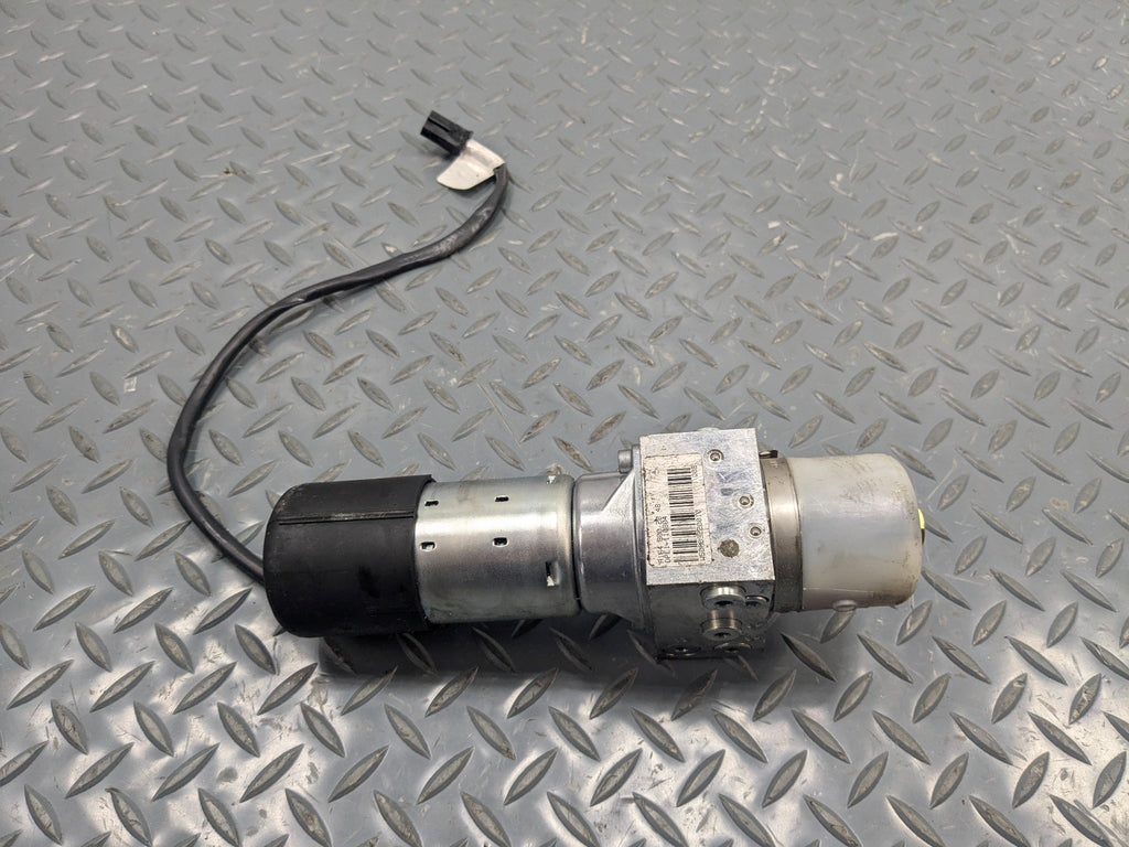 2009 - 2011 OEM MERCEDES-BENZ ML63 TRUNK LIFT GATE HYDRAULIC SHOCK MOTOR PUMP