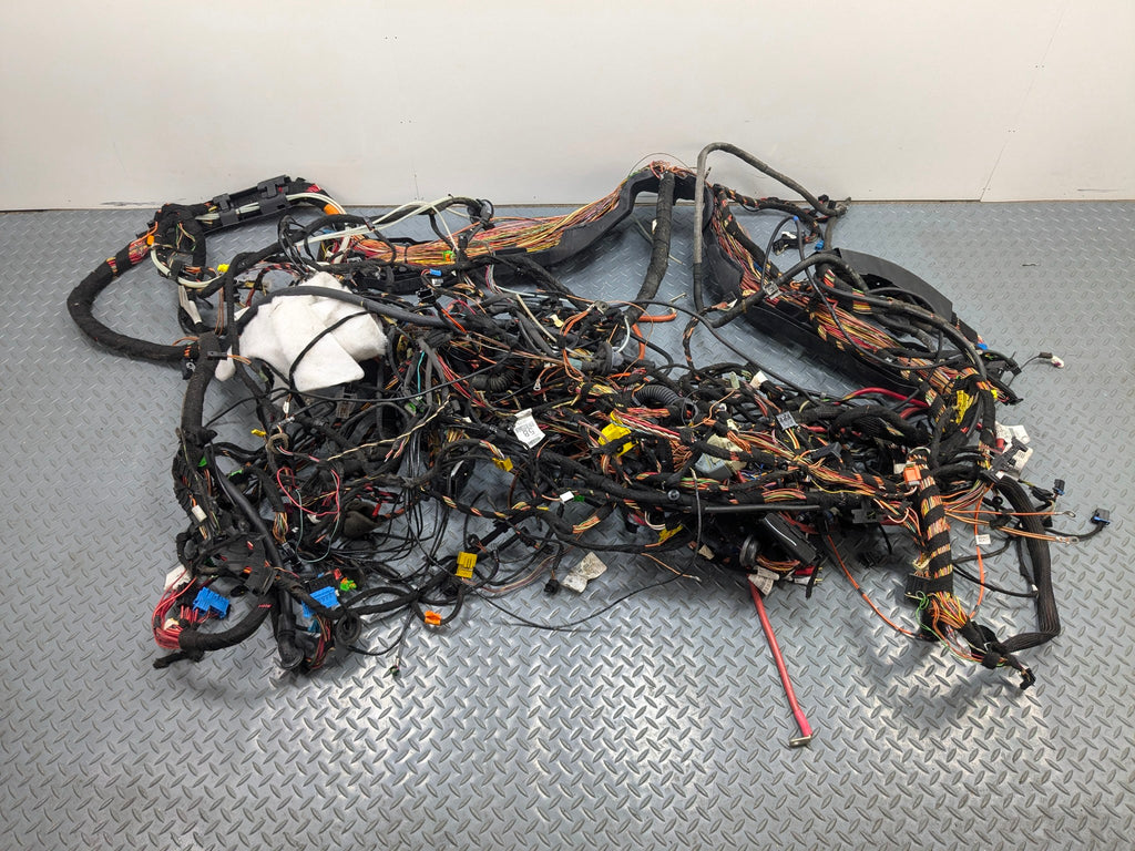 09 - 11 OEM MERCEDES-BENZ ML63 COMPLETE BODY WIRE HARNESS CABLES WITH FUSEBOX