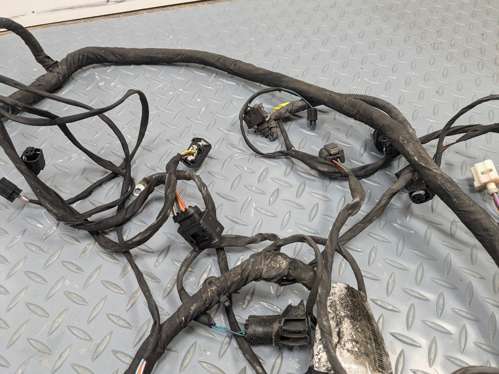2009 - 2011 OEM MERCEDES-BENZ ML63 FRONT HOOD WIRE HARNESS WITH FUSEBOX