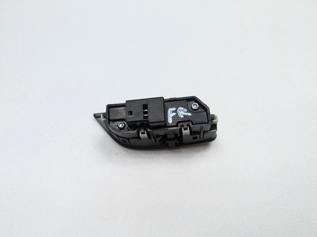 2009 - 2011 OEM MERCEDES-BENZ ML63 FRONT RIGHT DOOR UNLOCK LOCK SWITCH