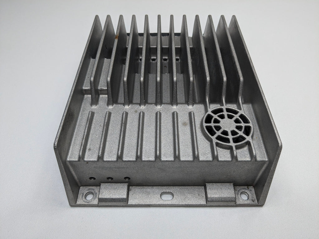 2009 - 2011 OEM MERCEDES-BENZ ML63 HARMAN BECKER AUDIO AMPLIFIER AMP