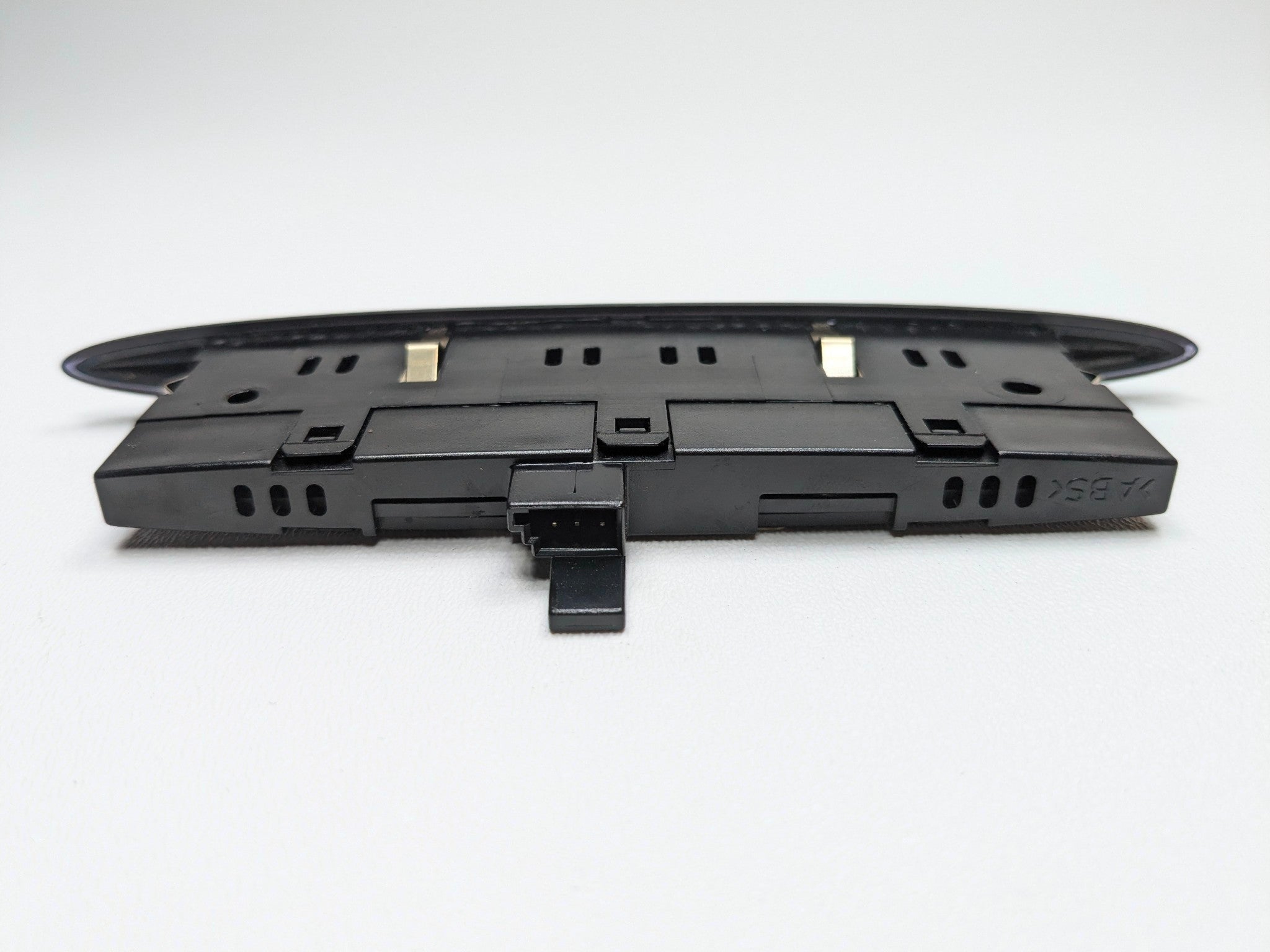 2009 - 2011 OEM MERCEDES-BENZ ML63 PARKING SENSOR DISPLAY FRONT