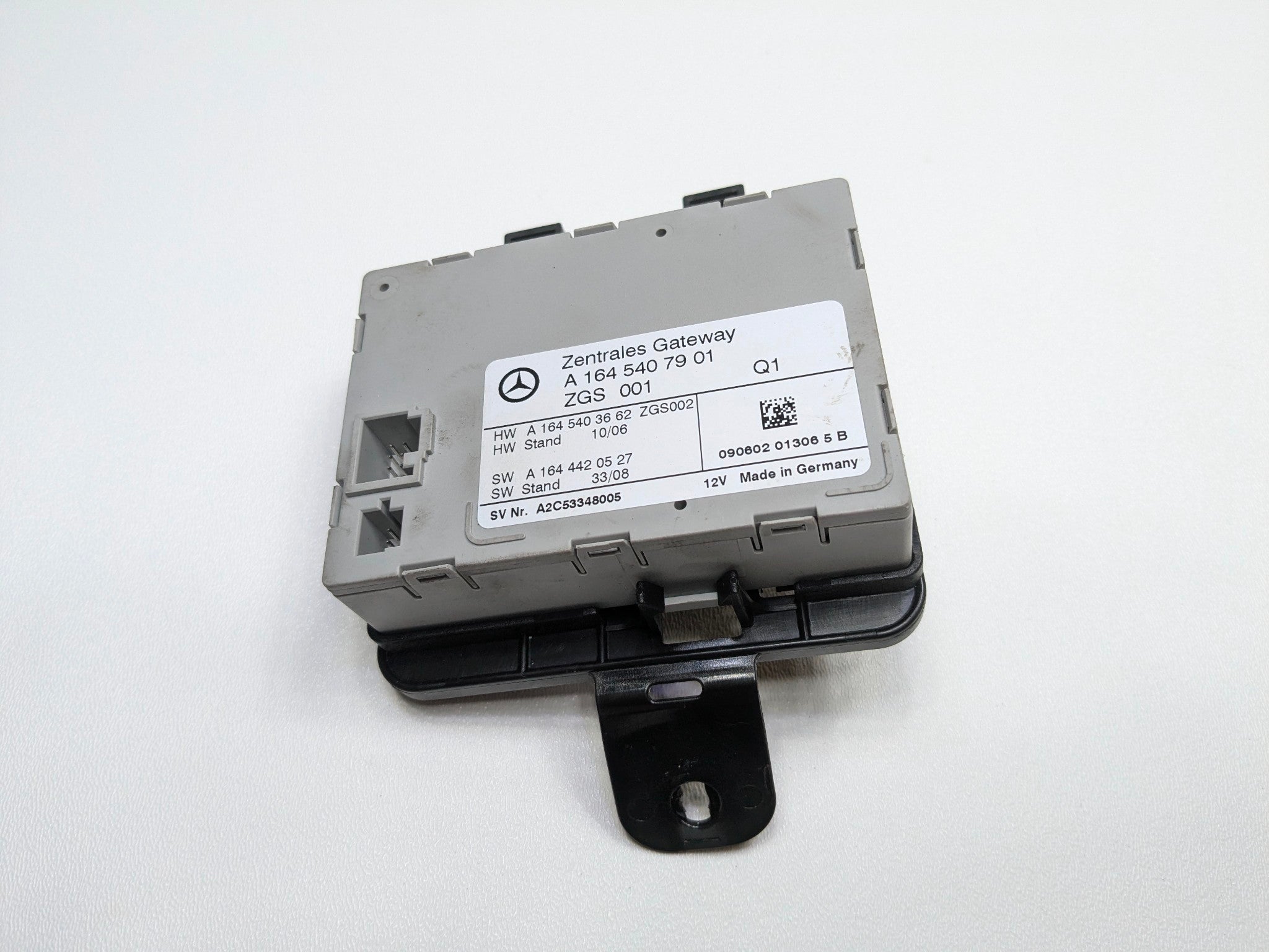 2009 - 2011 OEM MERCEDES-BENZ ML63 GATEWAY CHASSIS CONTROL MODULE