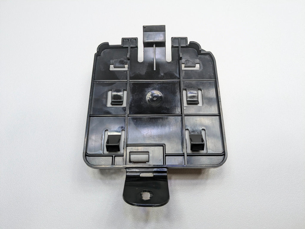 2009 - 2011 OEM MERCEDES-BENZ ML63 GATEWAY CHASSIS CONTROL MODULE