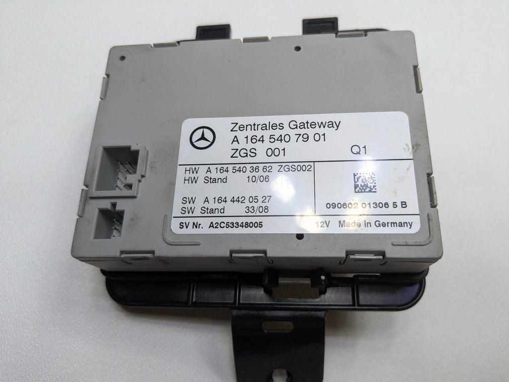 2009 - 2011 OEM MERCEDES-BENZ ML63 GATEWAY CHASSIS CONTROL MODULE