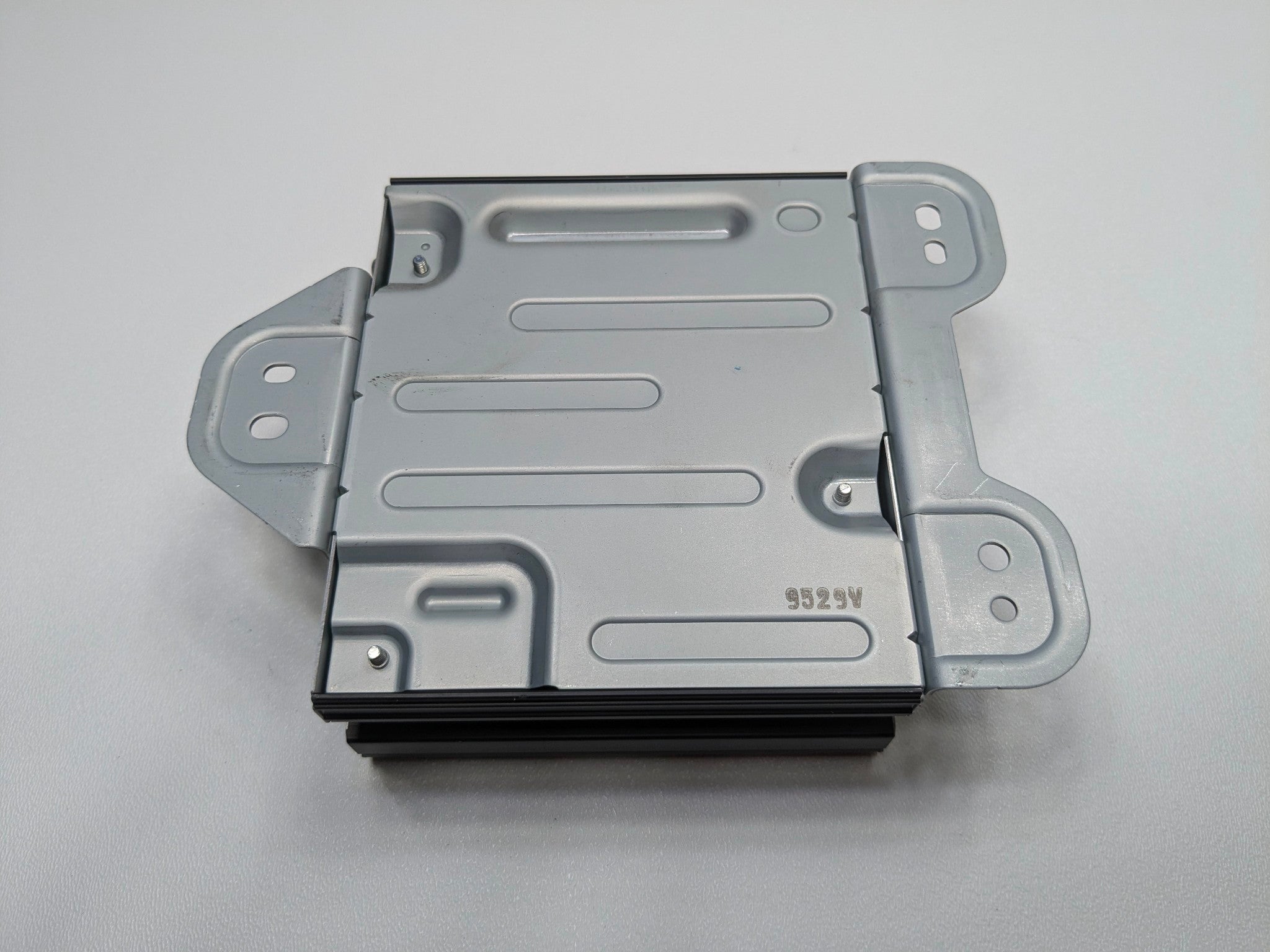 2009 - 2011 OEM MERCEDES-BENZ ML63 POWER CONVERTER INVERTER MODULE