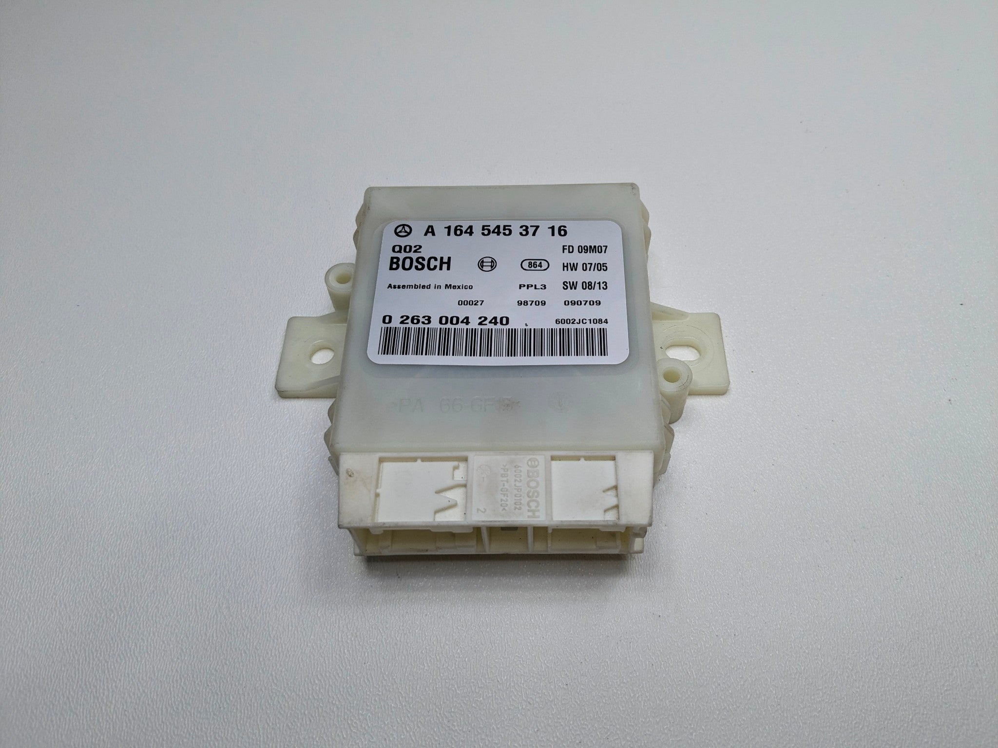 2009 - 2011 OEM MERCEDES-BENZ ML63 PARKTRONIC PARK ASSIST CONTROL MODULE UNIT