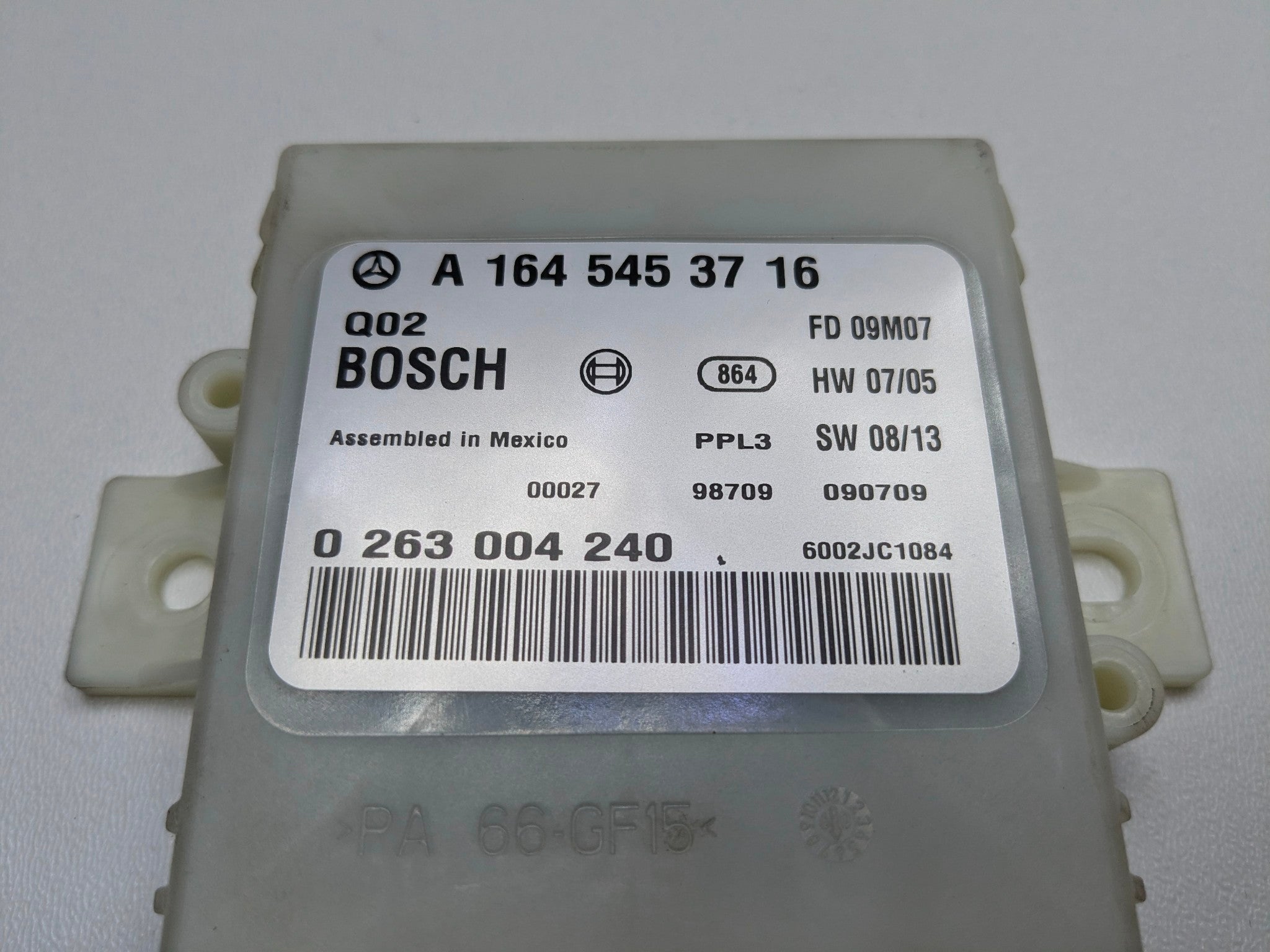 2009 - 2011 OEM MERCEDES-BENZ ML63 PARKTRONIC PARK ASSIST CONTROL MODULE UNIT
