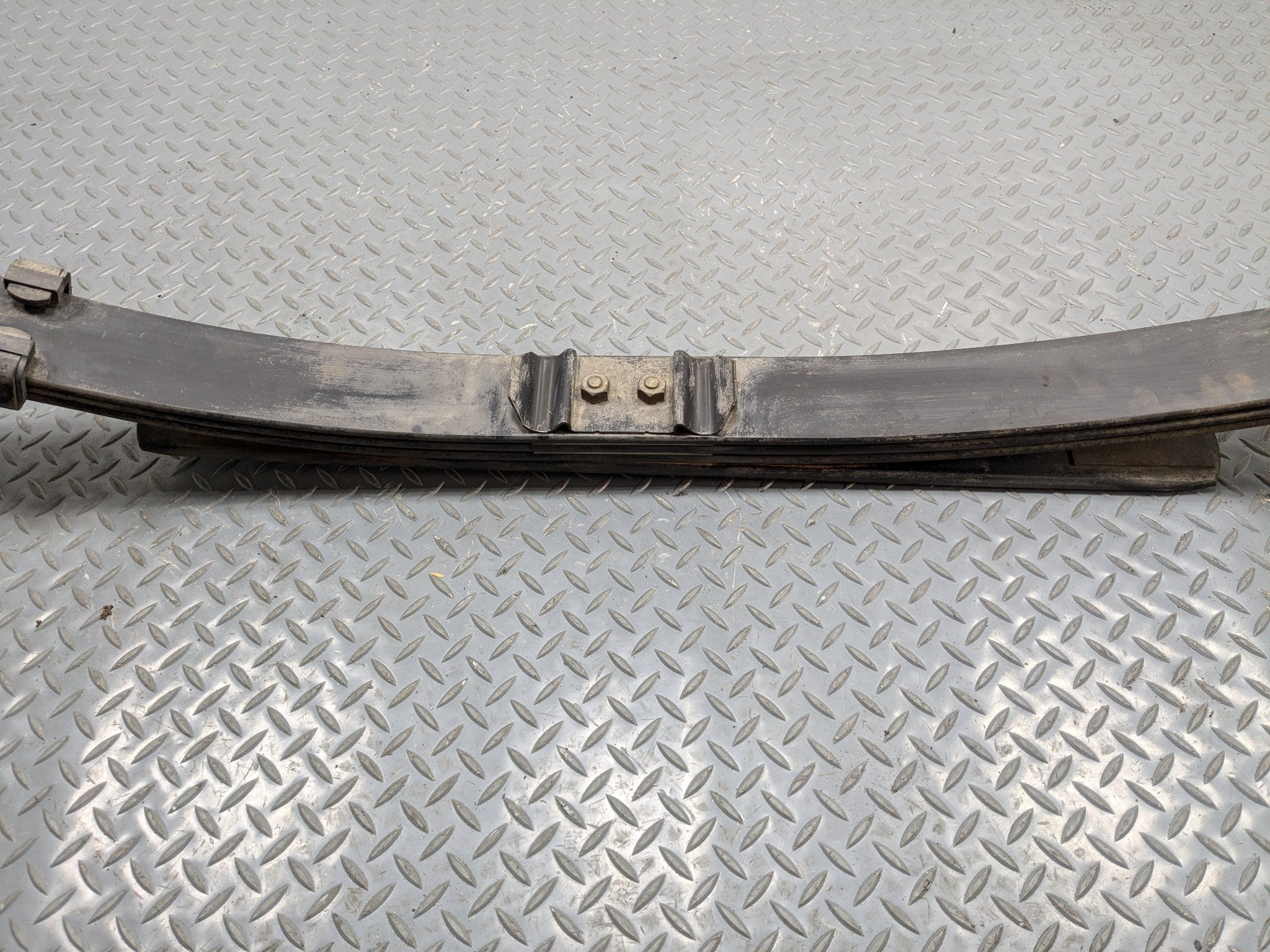 2004 - 2008 OEM FORD F150 REAR LEFT DRIVER SIDE LEAF SPRING ASSEMBLY