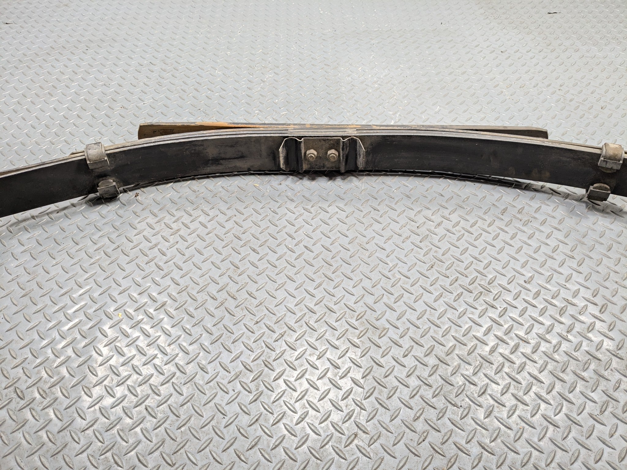 2004 - 2008 OEM FORD F150 REAR LEFT DRIVER SIDE LEAF SPRING ASSEMBLY