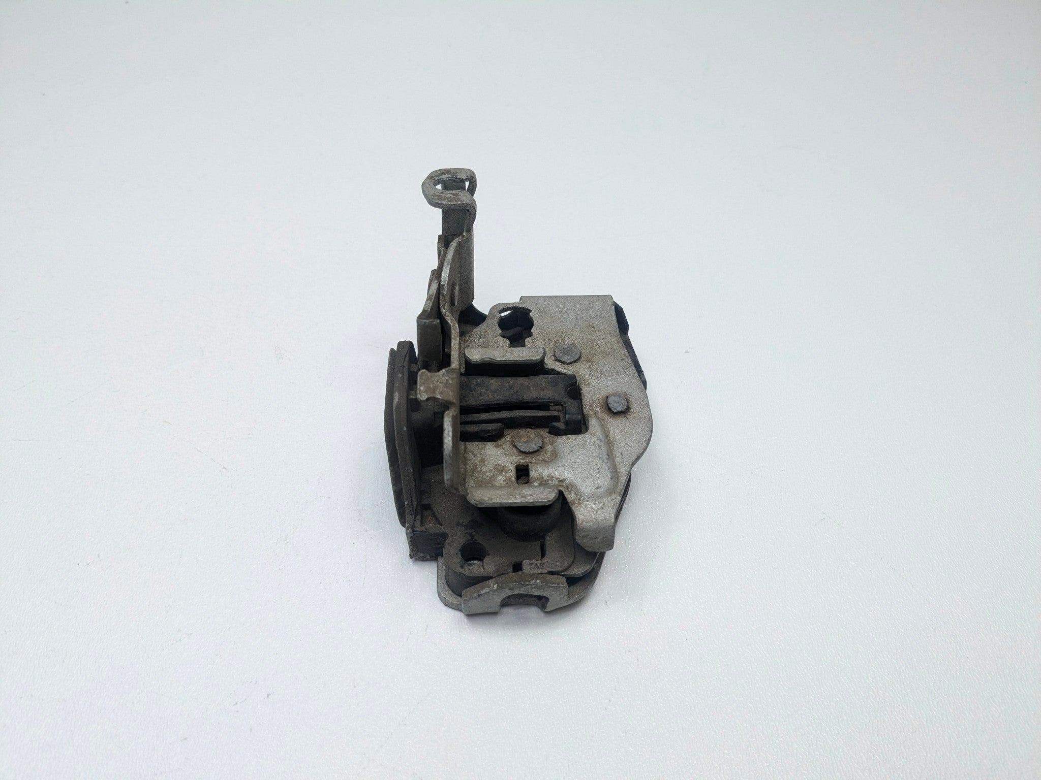 2004 - 2008 OEM FORD F150 REAR LEFT DRIVER SIDE LOWER DOOR LATCH