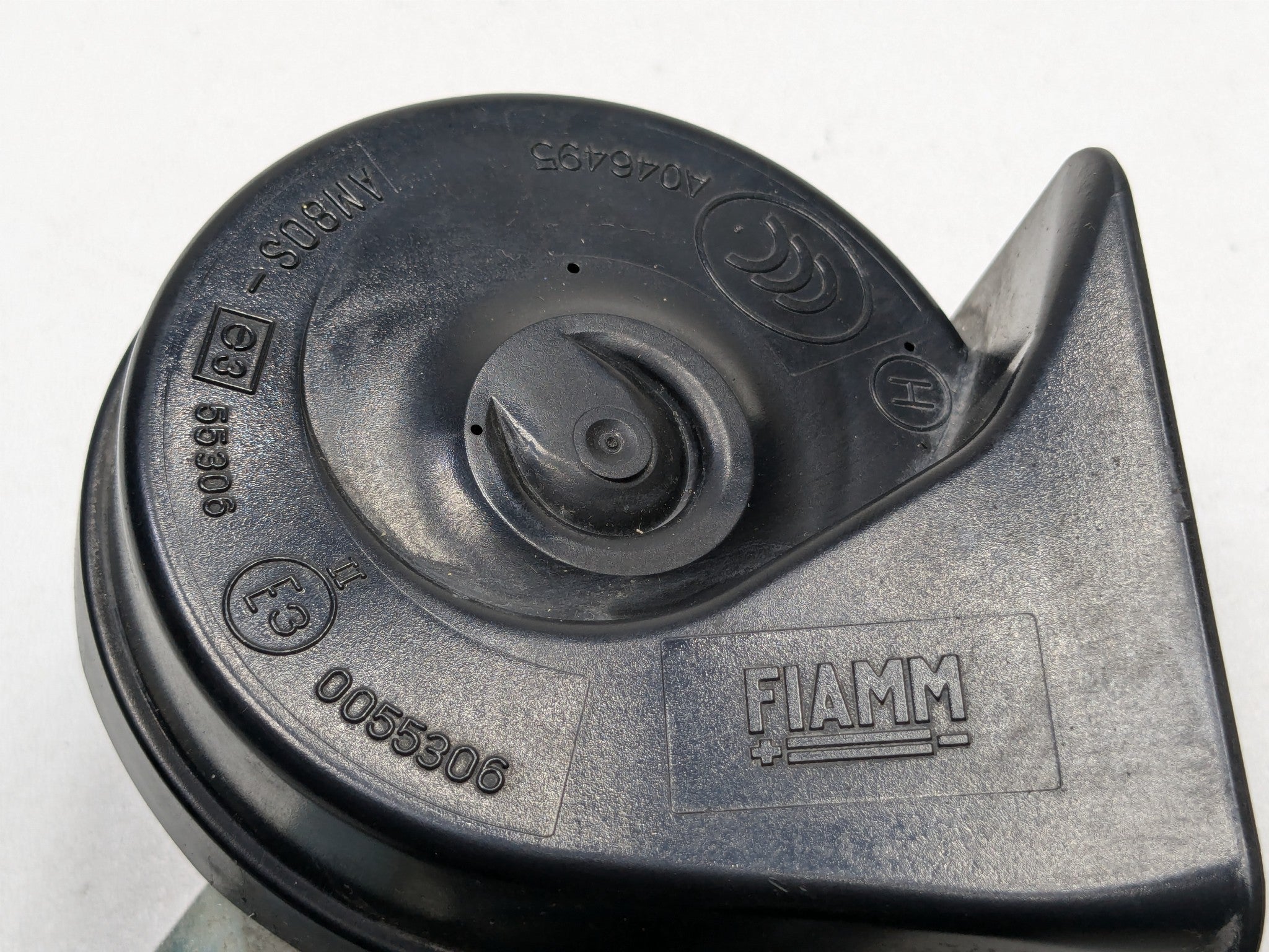 07 - 10 OEM LINCOLN MKX HIGH AND LOW NOTE TONE FREQUENCY PITCH SIGNAL HORN SET