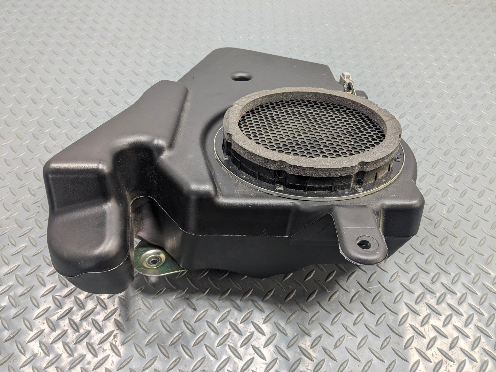 2007 - 2010 OEM LINCOLN MKX AUDIO SUBWOOFER SPEAKER