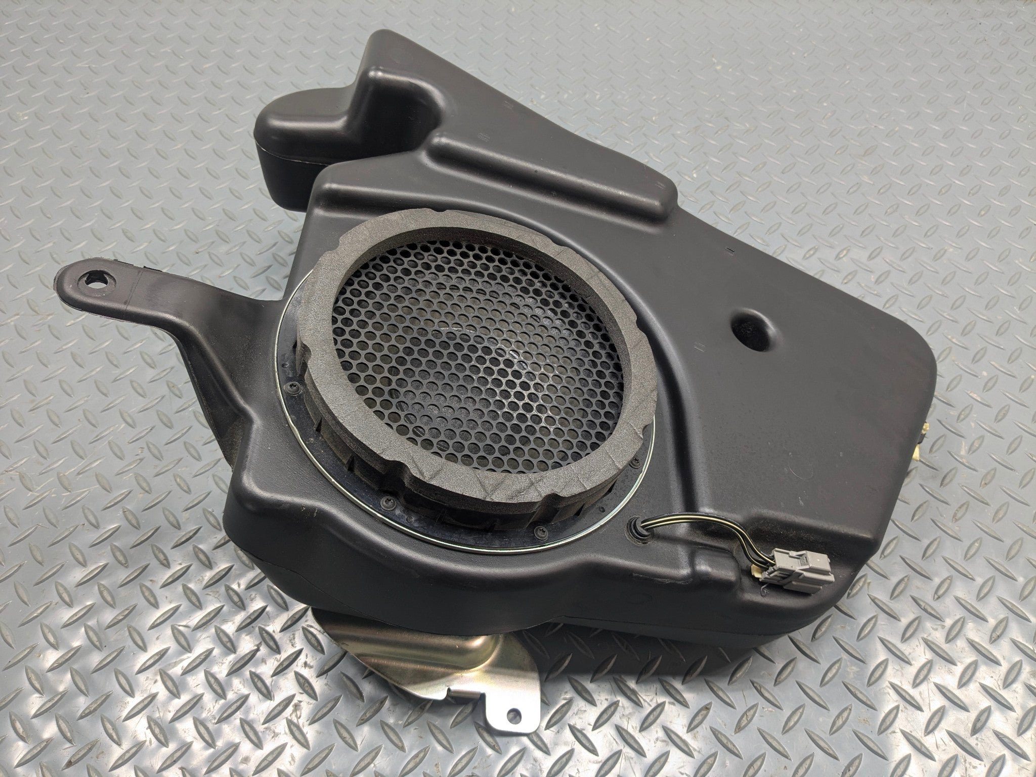2007 - 2010 OEM LINCOLN MKX AUDIO SUBWOOFER SPEAKER