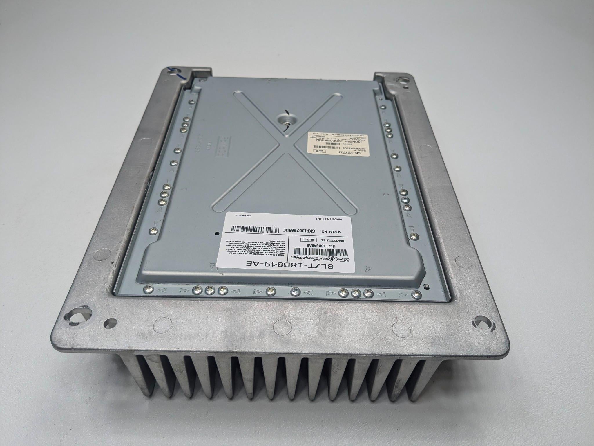 2007 - 2010 OEM LINCOLN MKX NAVIGATOR RADIO STEREO AUDIO AMPLIFIER