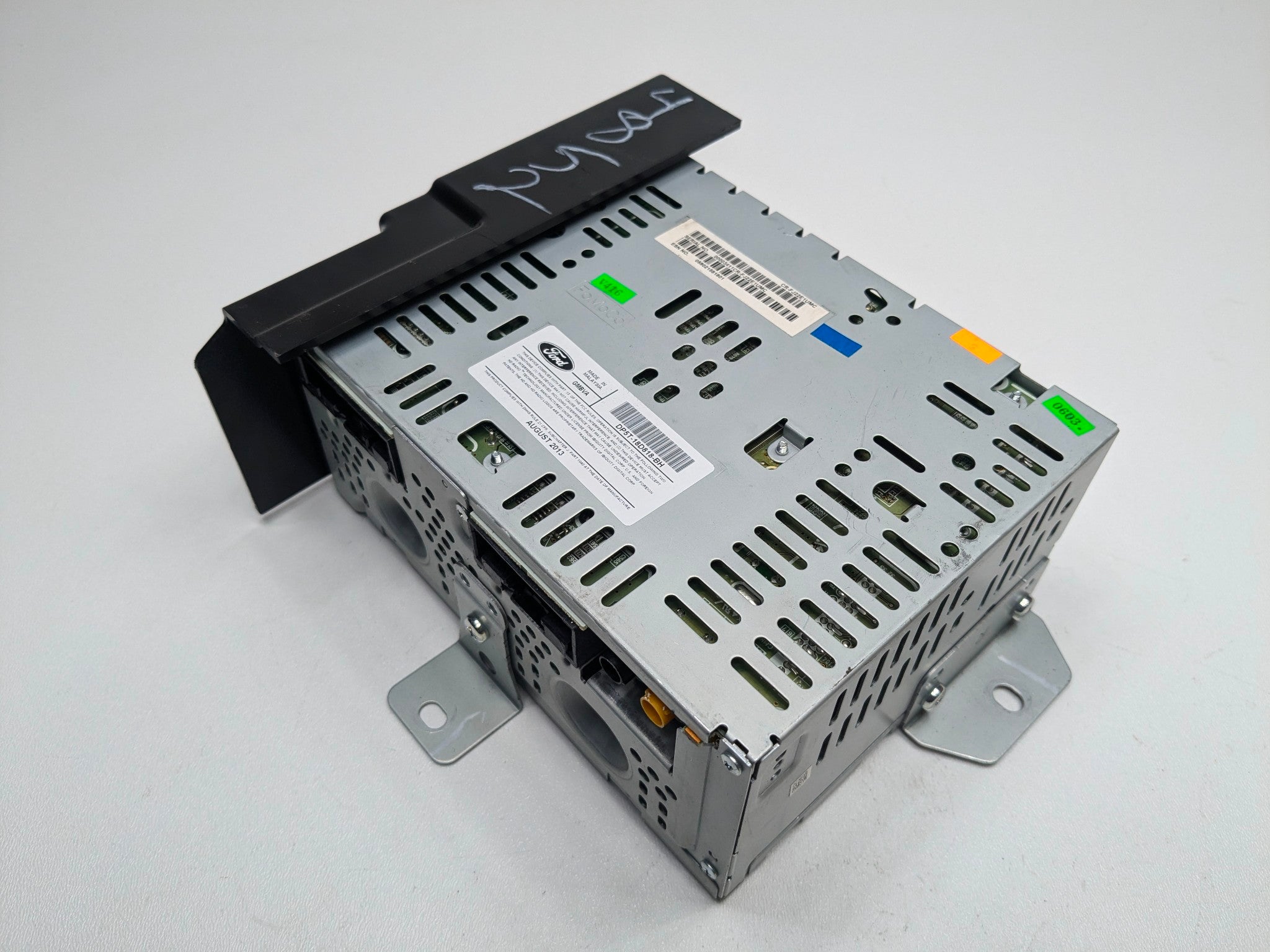 2013 - 2016 OEM LINCOLN MKZ AUDIO AND VISUAL EQUIPMENT RADIO RECEIVER ASSEMBLY