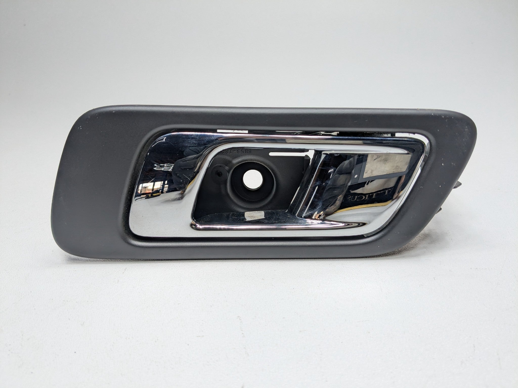 2011 - 2015 OEM FORD EXPLORER REAR LEFT DRIVER SIDE INSIDE DOOR HANDLE