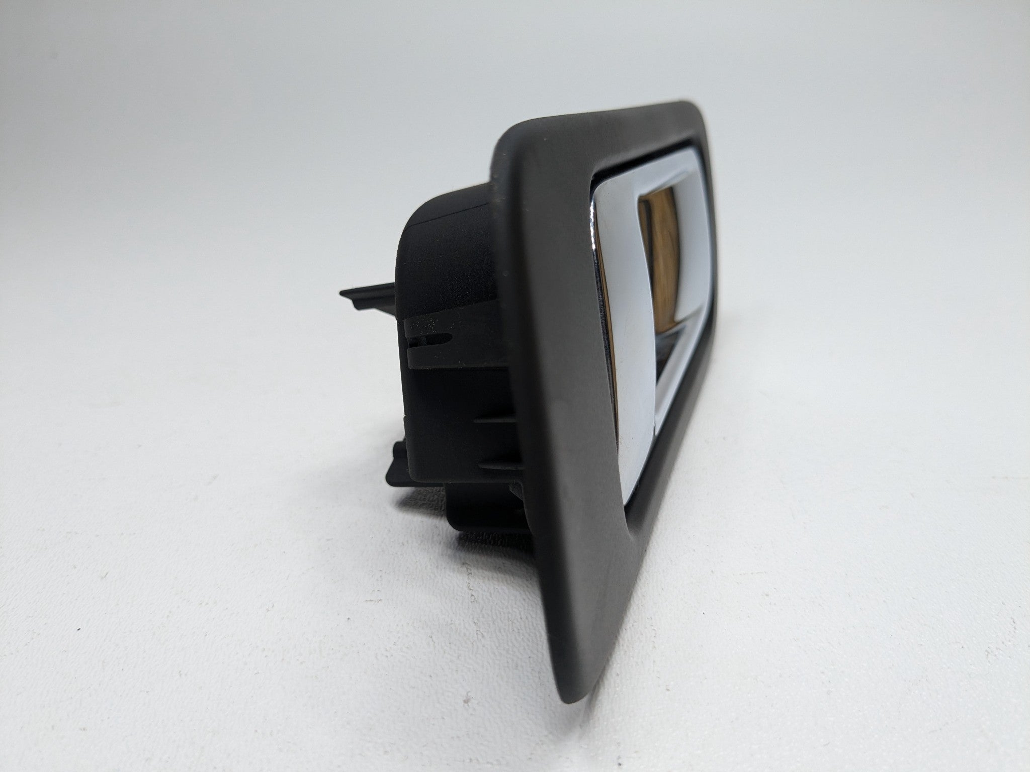 2011 - 2015 OEM FORD EXPLORER REAR LEFT DRIVER SIDE INSIDE DOOR HANDLE