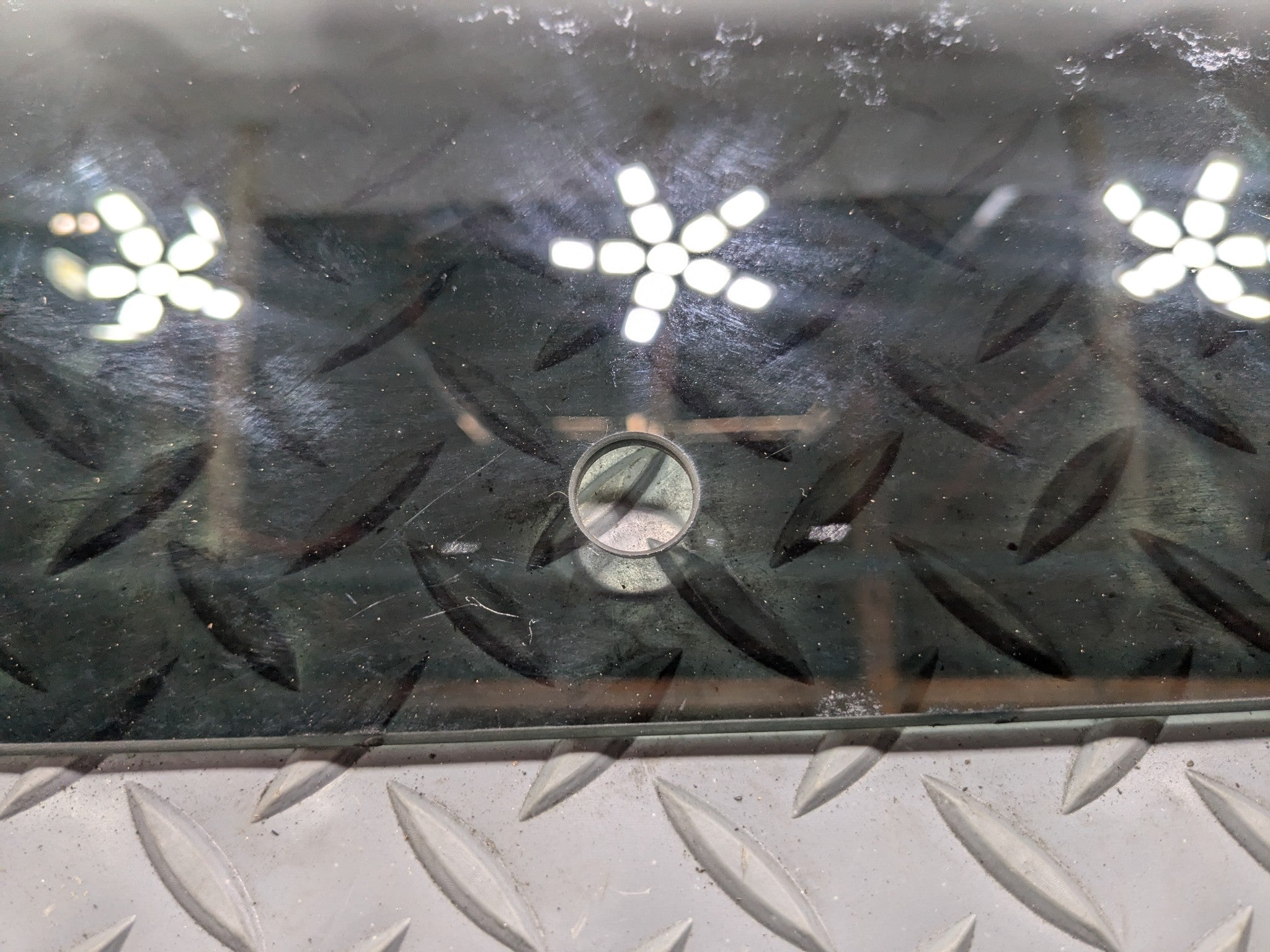 2011 - 2015 OEM FORD EXPLORER REAR RIGHT PASSENGER SIDE DOOR GLASS WINDOW
