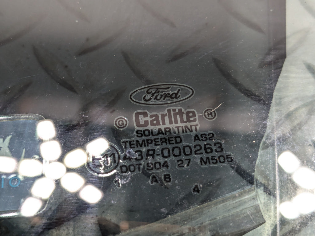 2011 - 2015 OEM FORD EXPLORER FRONT LEFT DRIVER SIDE DOOR GLASS WINDOW