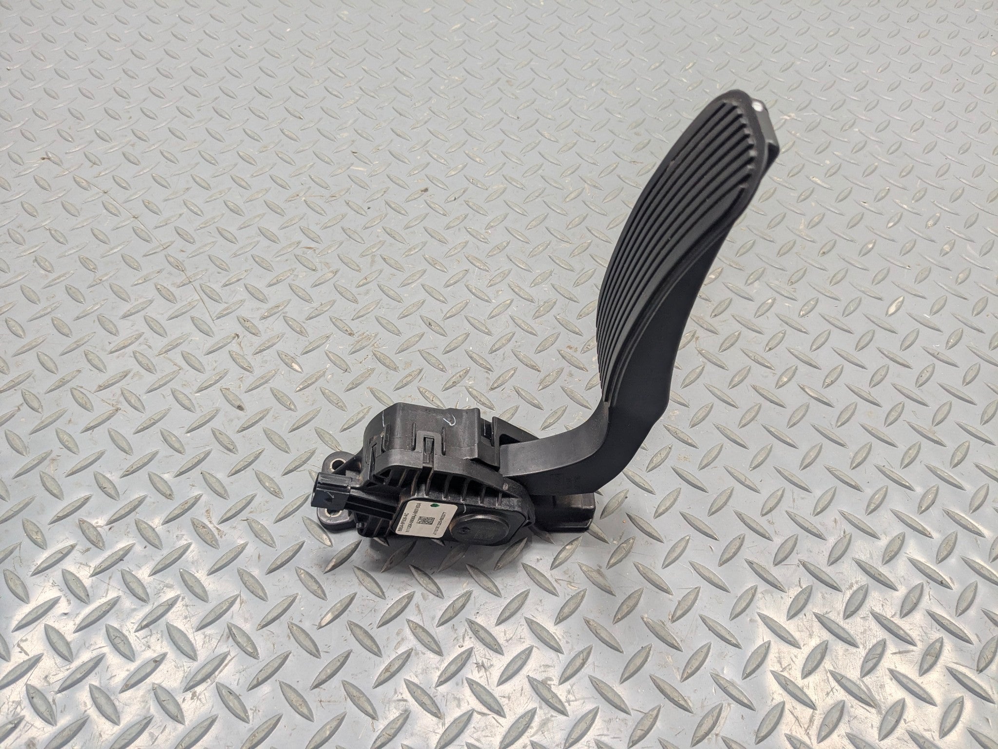 2011 - 2015 OEM FORD EXPLORER ACCELERATOR THROTTLE PEDAL SENSOR