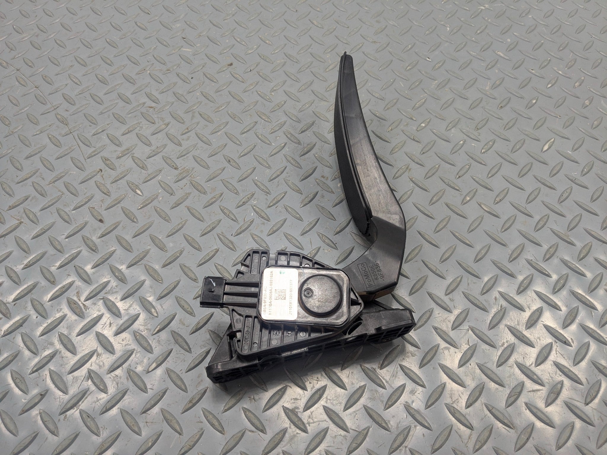 2011 - 2015 OEM FORD EXPLORER ACCELERATOR THROTTLE PEDAL SENSOR