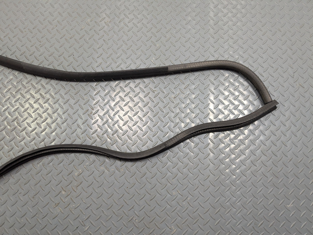 2011 - 2015 OEM FORD EXPLORER REAR LEFT DRIVER SIDE WEATHER STRIP SEAL