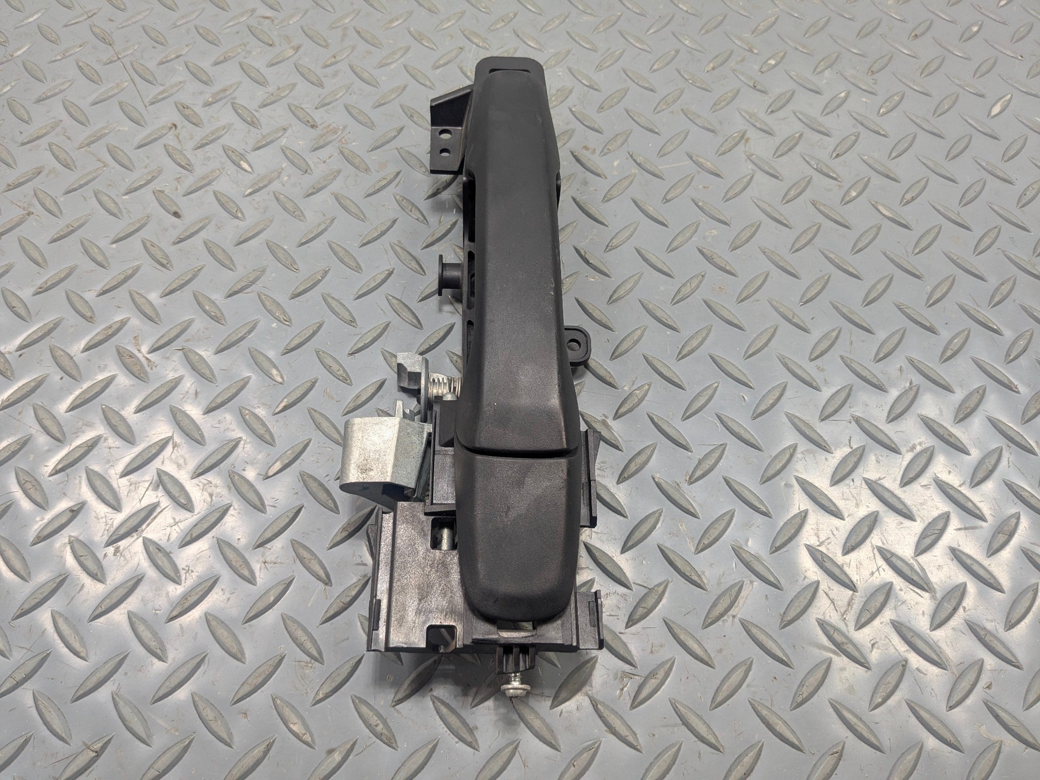 2011 - 2015 OEM FORD EXPLORER FRONT RIGHT SIDE EXTERIOR OUTSIDE DOOR HANDLE